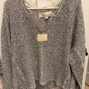 Vintage Gray Heather Scoop-Neck Knit Sweater